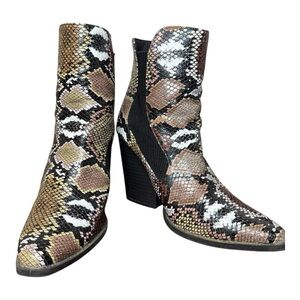 Qupid Faux Snakeskin Ankle Boots